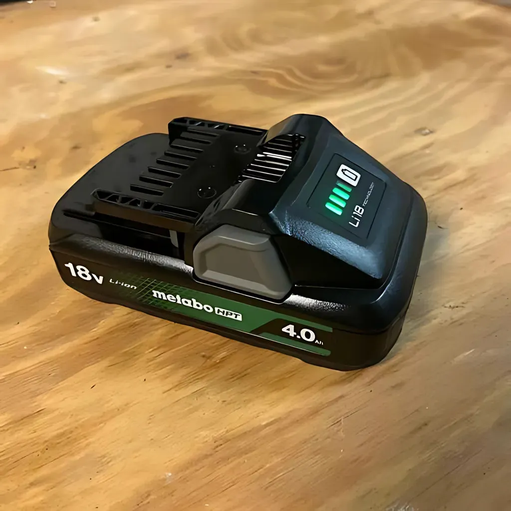 18 Volt 4.0Ah Li-Ion Battery with Fuel Indicator