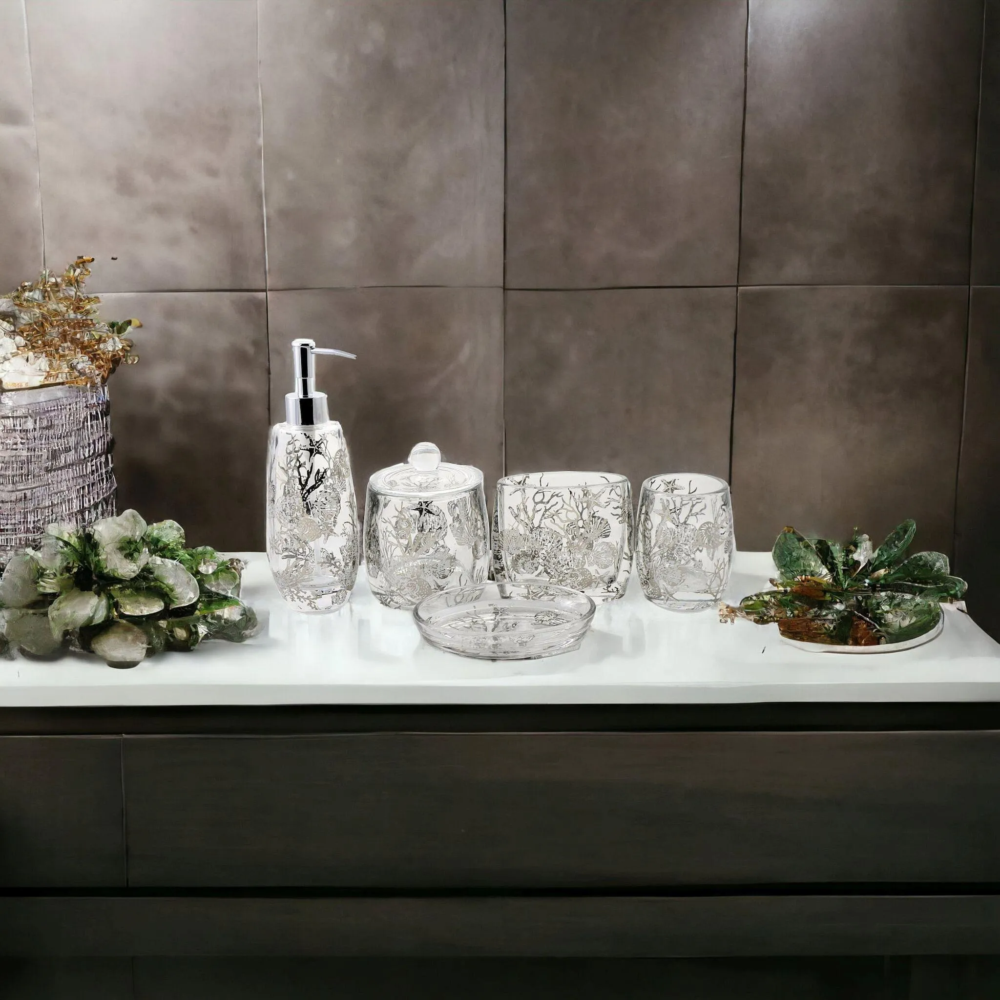 Bathroom Set of Glass in Antlers Design