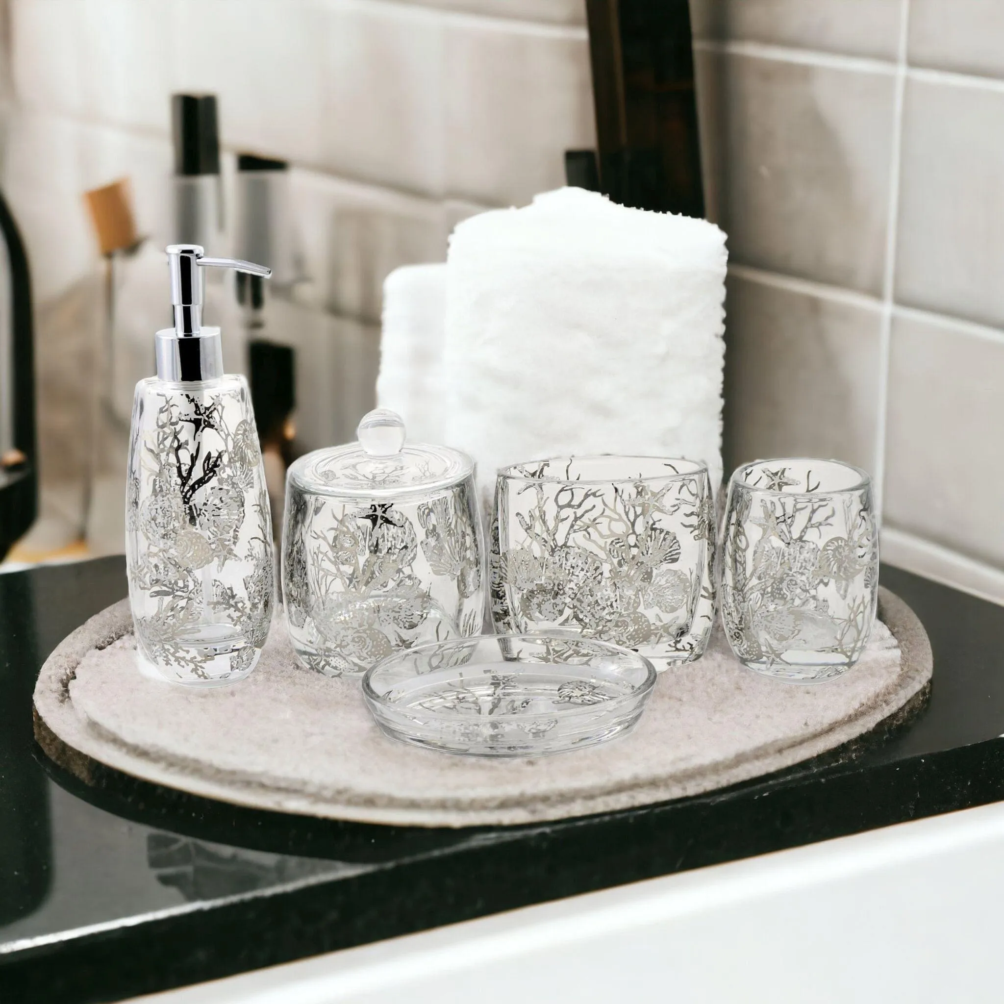 Bathroom Set of Glass in Antlers Design