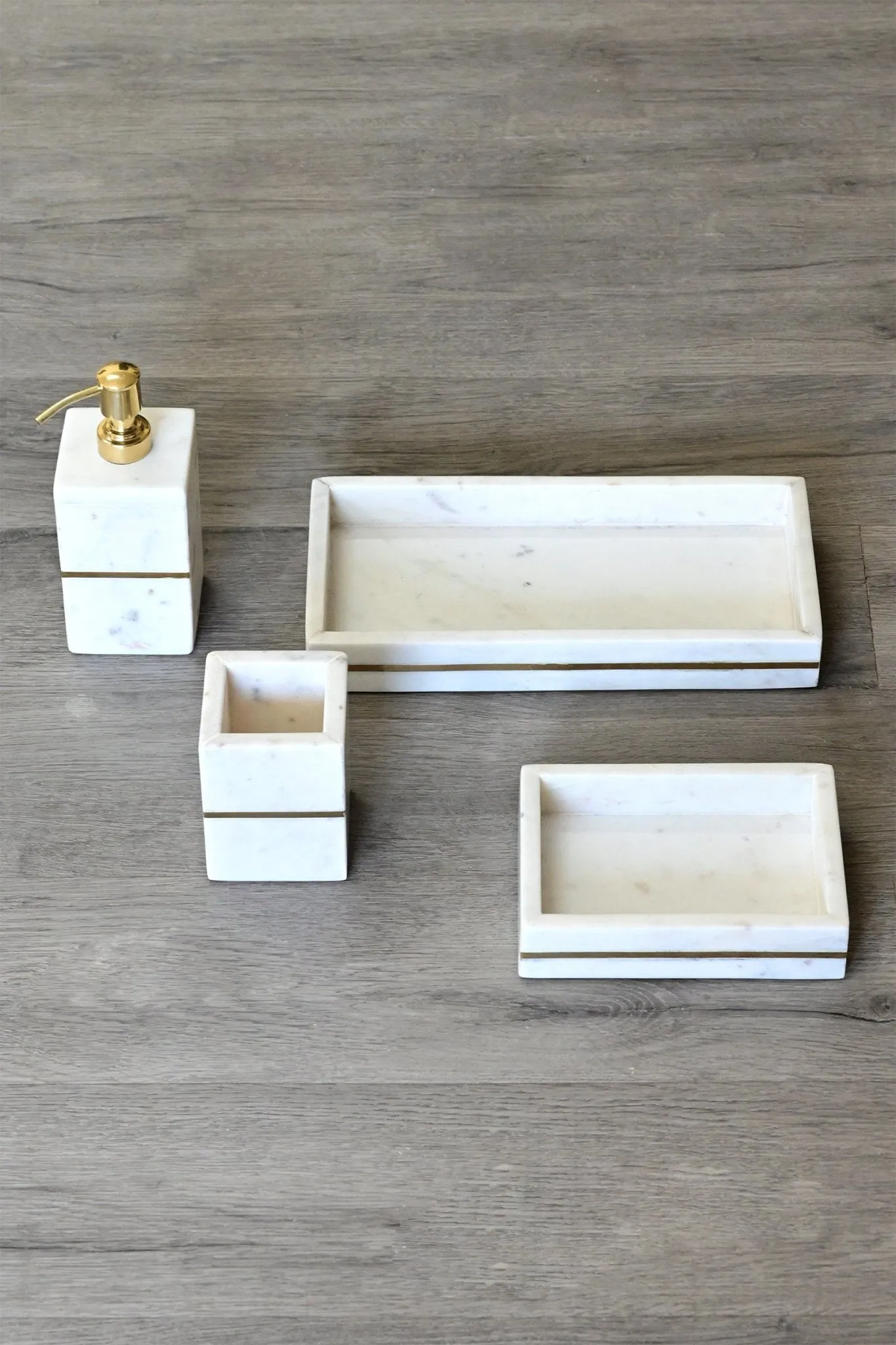 FLORENCE WHITE MARBLE BATHROOM SET