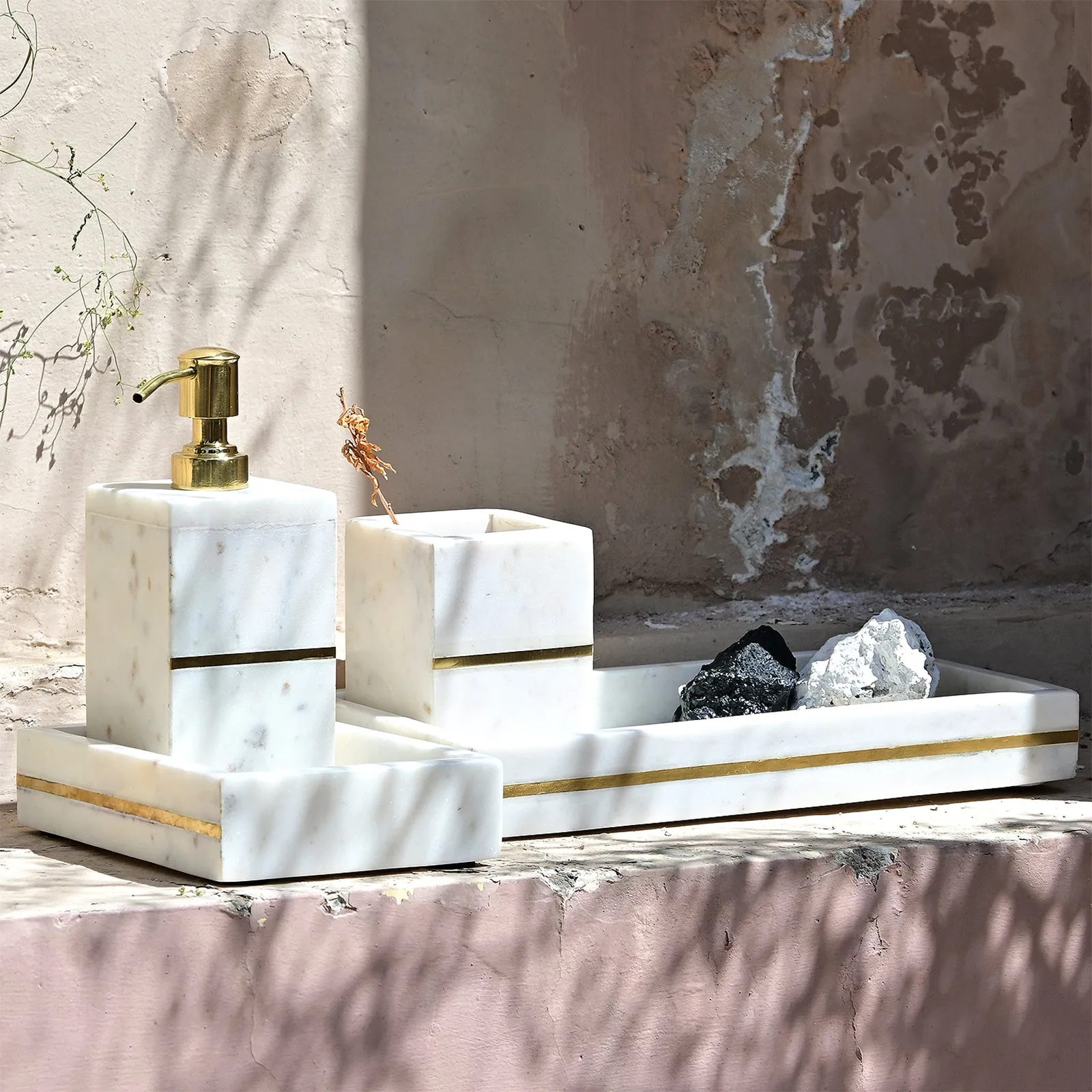 FLORENCE WHITE MARBLE BATHROOM SET