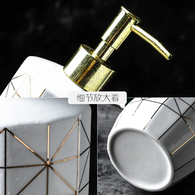 Geometric diamond pattern Bathroom set