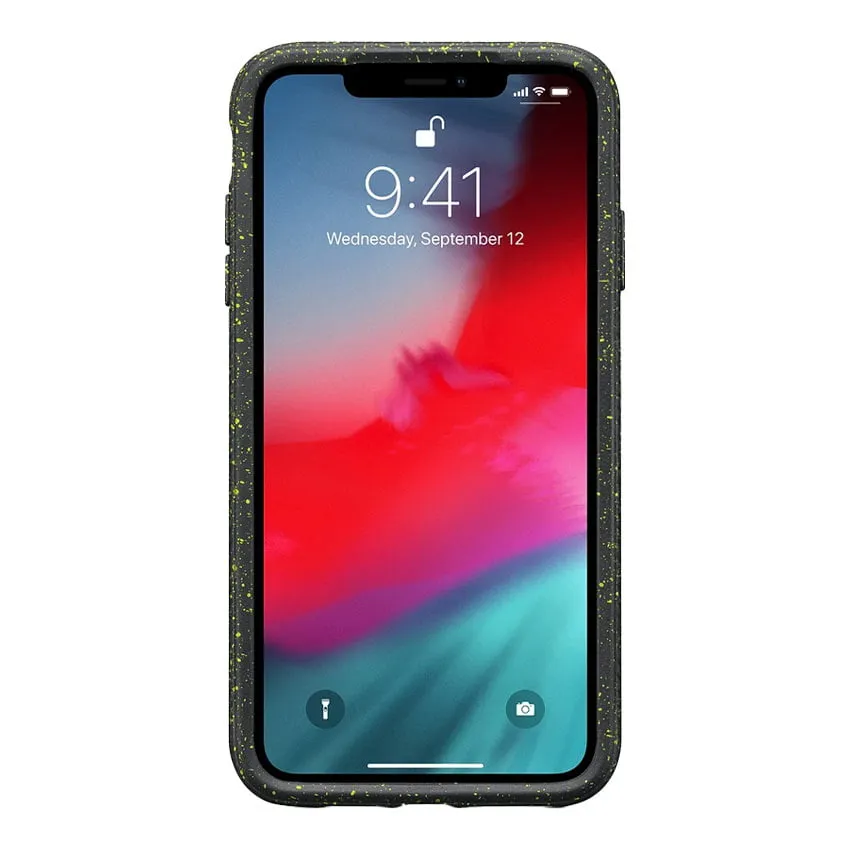 iPhone XR Nakd Case