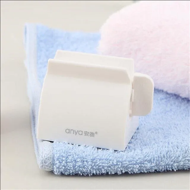 New Arrival Bathroom Set Accessories Rolling Tube Tooth Paste Squeezer Toothpaste Dispenser   Tooth Brush Toothbrush Holder